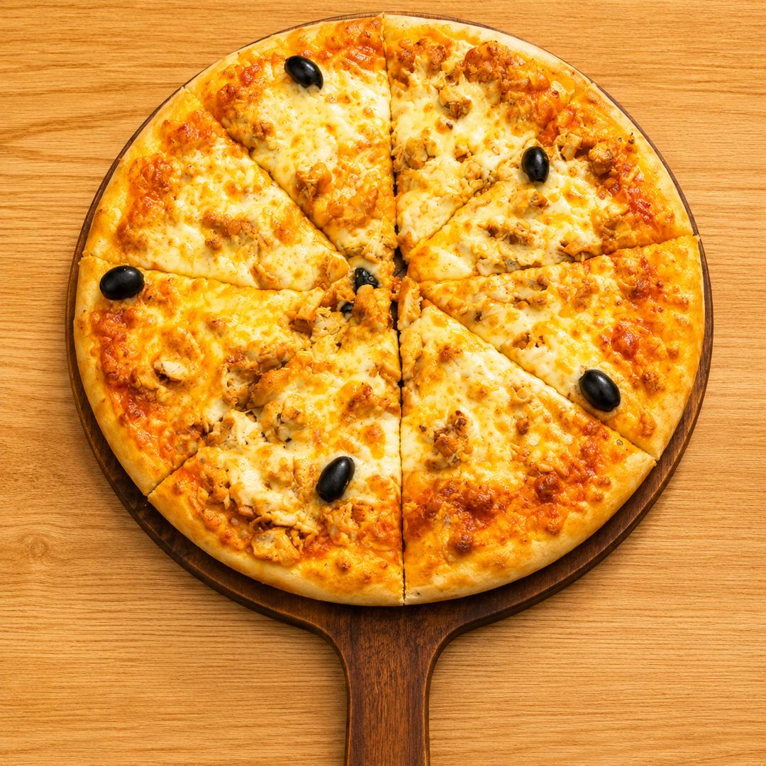 Super Supreme Chicken Pizza
